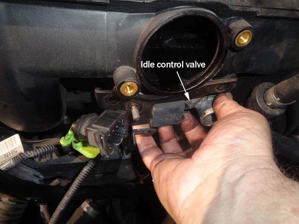 See U2469 in engine